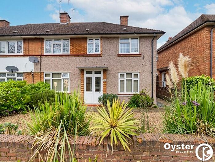 2 Bedroom Flat To Rent In Whittington Way, Pinner, HA5