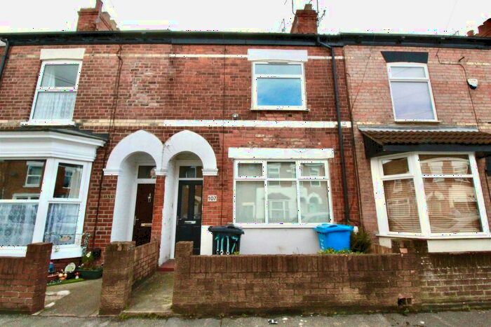 2 Bedroom House To Rent In Blenheim Street, Hull, HU5