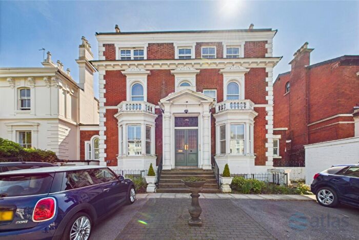 2 Bedroom Apartment To Rent In Devonshire Road, Princes Park, L8