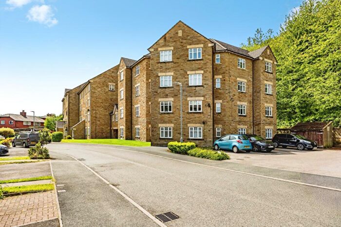 2 Bedroom Flat For Sale In Silk Mill Chase, Sowerby Bridge, HX6