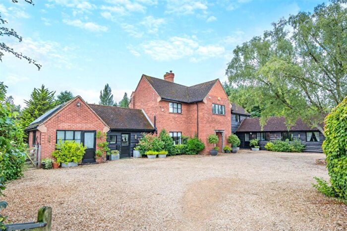 5 Bedroom Detached House For Sale In Buckingham Road, Westbury, Brackley, Buckinghamshire, NN13