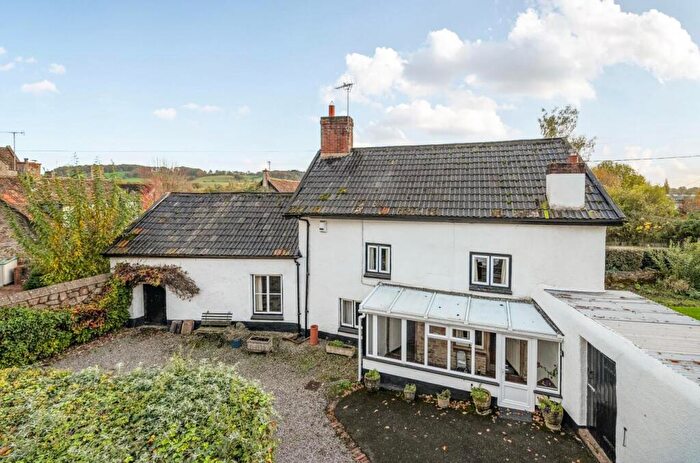 2 Bedroom Detached House For Sale In College Court, Uffculme, Cullompton, EX15