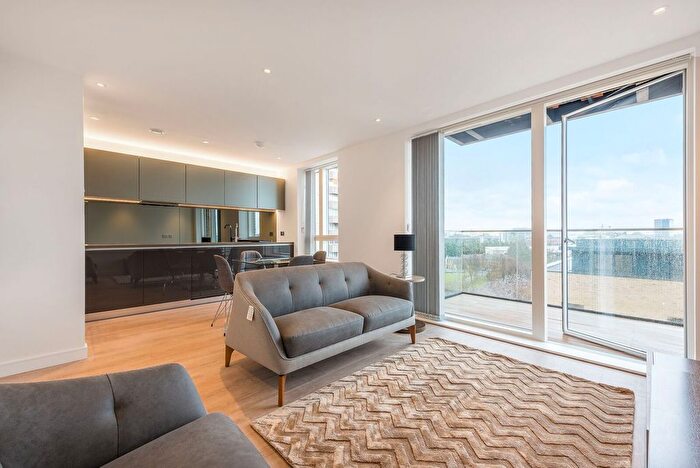 1 Bedroom Flat To Rent In Heritage Place, Brentford, TW8
