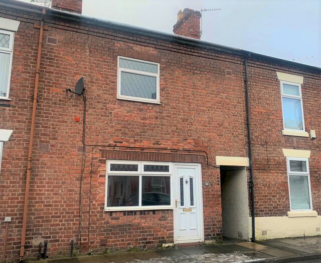 2 Bedroom Property To Rent In Park Street, Northwich, CW8