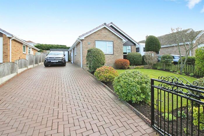 3 Bedroom Detached Bungalow For Sale In Holland Road, Kippax, Leeds, LS25