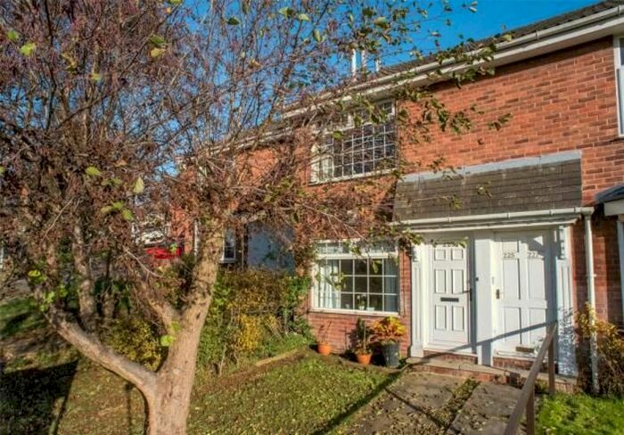 1 Bedroom Flat To Rent In Vesper Road, Leeds, LS5