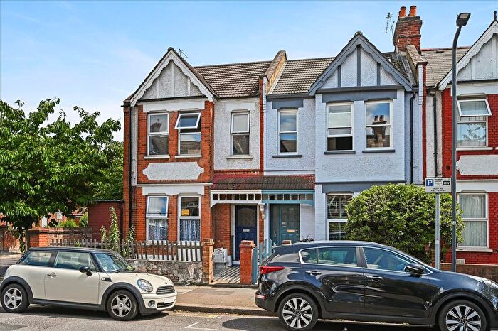 2 Bedroom Flat For Sale In Ancona Road, Kensal Green, NW10