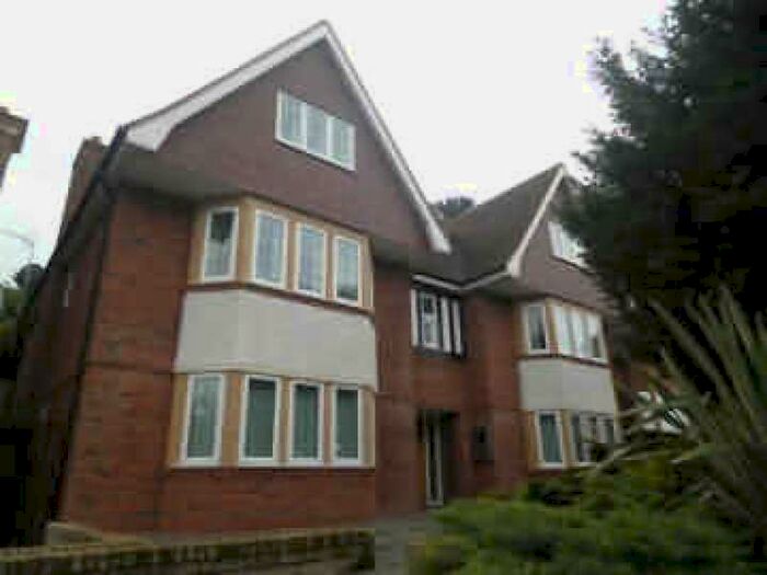 2 Bedroom Flat To Rent In Clifton Road, Sutton Coldfield, B73