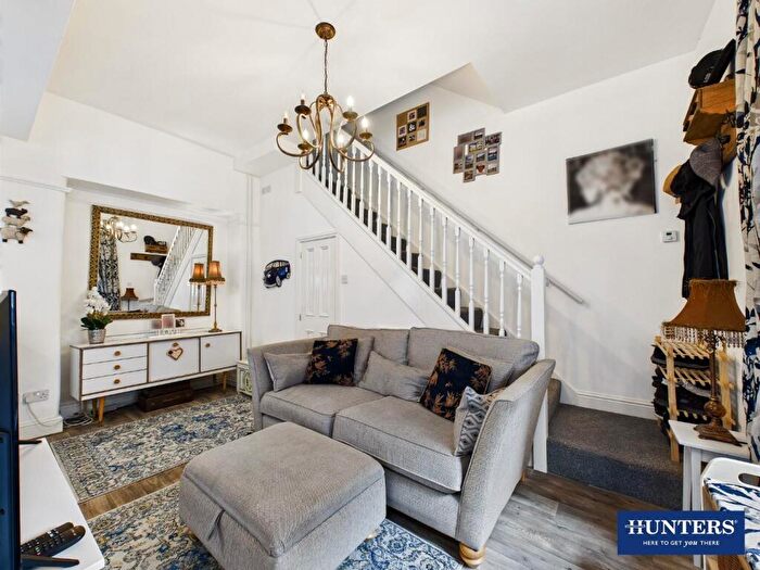 1 Bedroom End Of Terrace House For Sale In Stramongate, Kendal, LA9