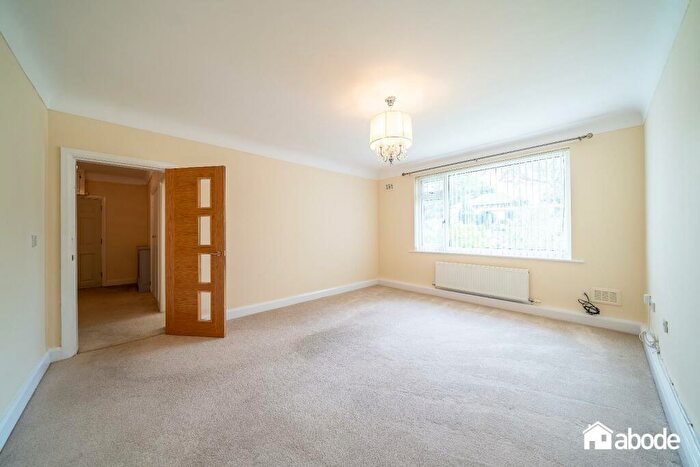 2 Bedroom Flat For Sale In Queens Drive, Wavertree, Liverpool, L15