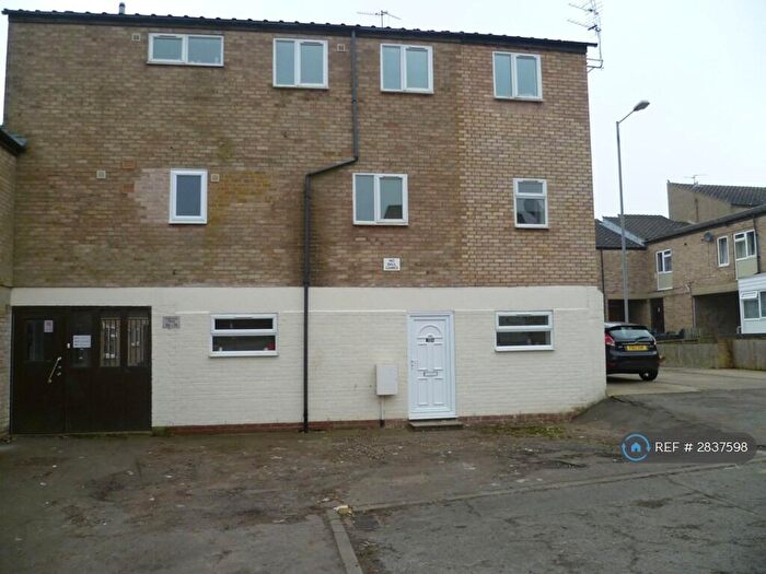 3 Bedroom Flat To Rent In Holyrood Walk, Corby, NN18