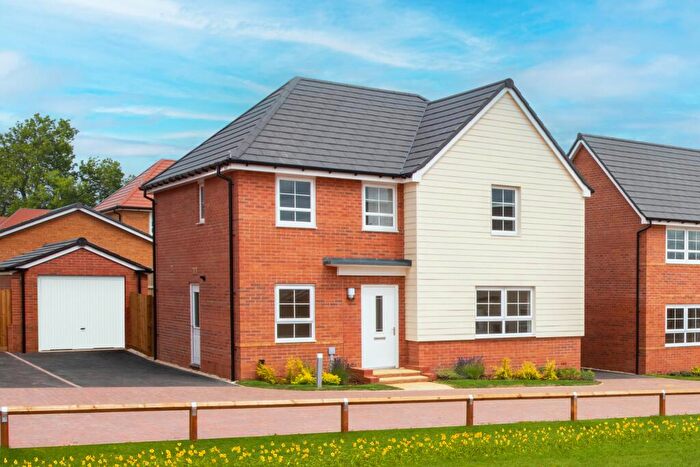 4 Bedroom Detached House For Sale In Stratford Drive Overstone, NN6