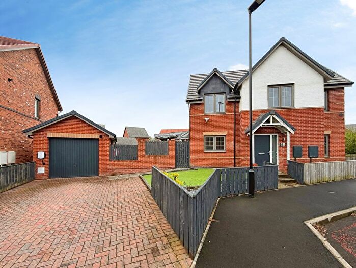 3 Bedroom Detached House For Sale In Acorn Drive, Newcastle Upon Tyne, NE12