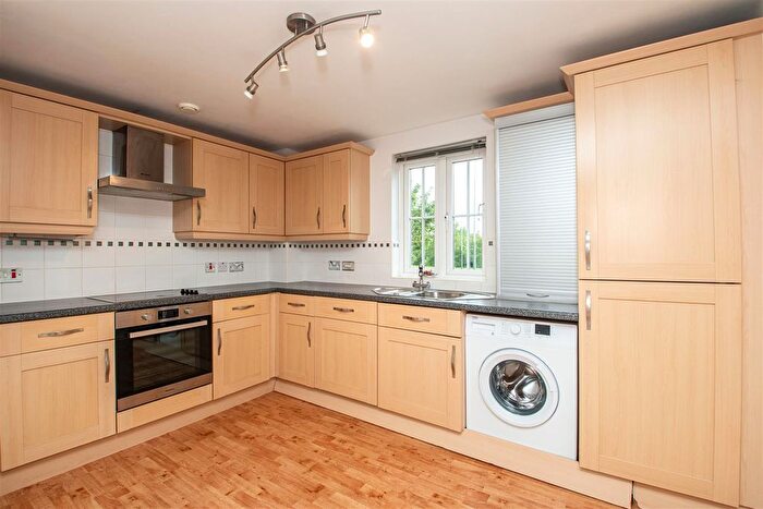 1 Bedroom Flat To Rent In Harlow Crescent, Oxley Park, Milton Keynes, MK4