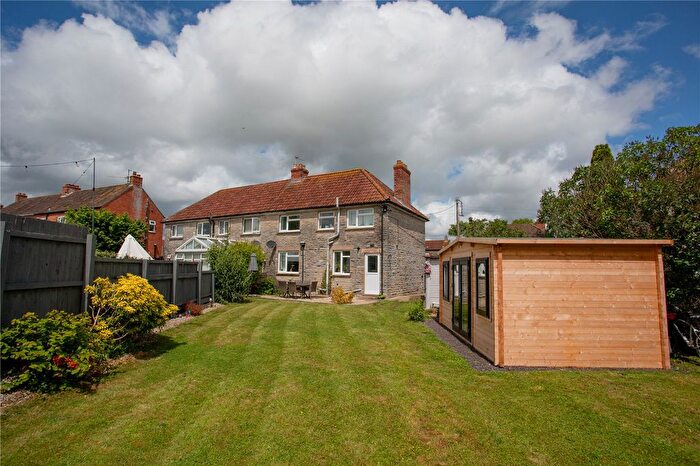 3 Bedroom Semi Detached House For Sale In Bancombe Road, Somerton, Somerset, TA11