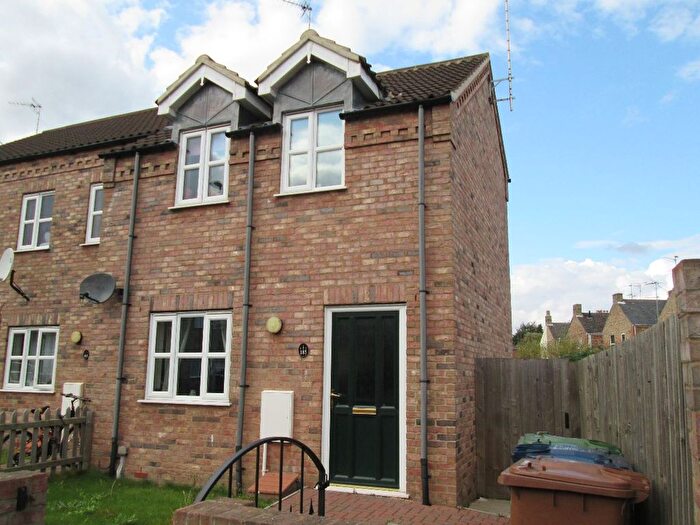 2 Bedroom Semi Detached House To Rent In Norwich Road, Wisbech, PE13