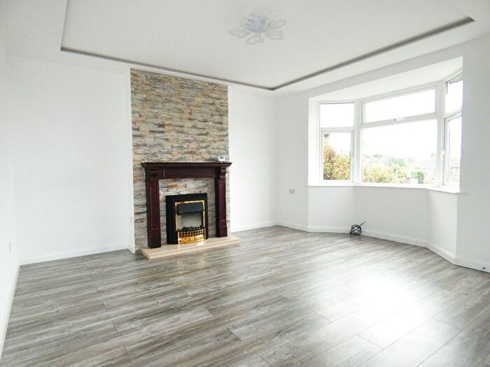 3 Bedroom Terraced House To Rent In Barber Road, Stoke-On-Trent, Staffordshire, ST6