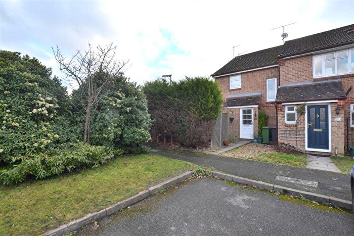 1 Bedroom End Of Terrace House For Sale In Hanbury Way, Camberley, GU15