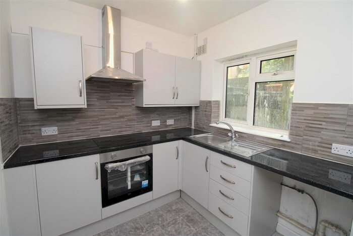 3 Bedroom Property To Rent In Bryntaf, Aberfan, Merthyr Tydfil, CF48