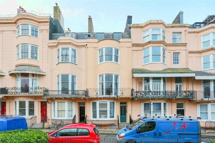 1 Bedroom Flat To Rent In Bedford Square, Brighton, BN1