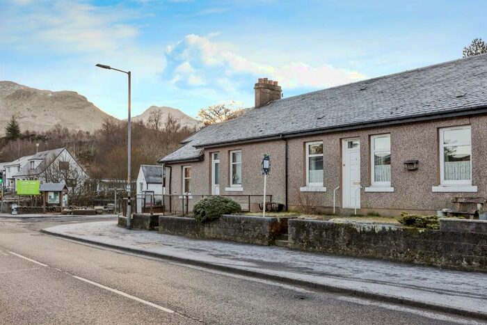 2 Bedroom Terraced Bungalow For Sale In Railway Cottages, Crianlarich, FK20