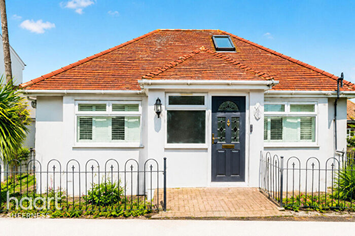 3 Bedroom Bungalow For Sale In Queens Road, Sheerness, ME12