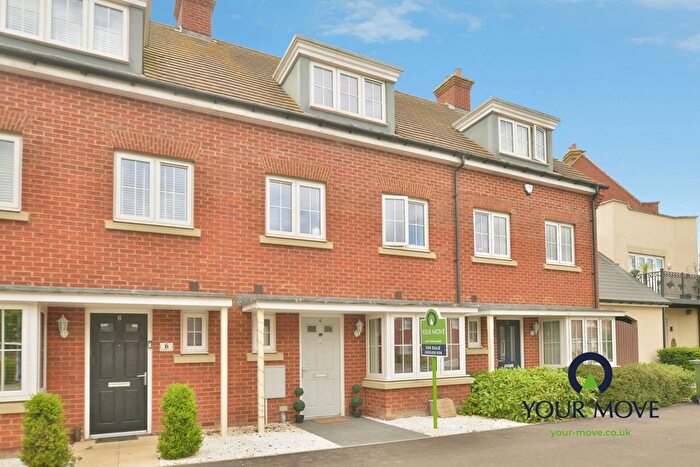 3 Bedroom Terraced House For Sale In Brambling Avenue, Finberry, Ashford, Kent, TN25