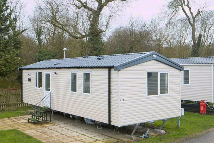 2 Bedroom Detached Bungalow To Rent In Main Street, Cosgrove, Milton Keynes, MK19