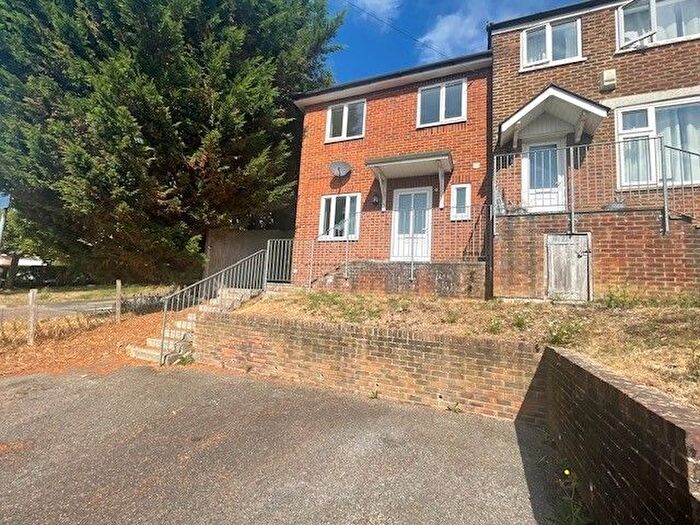 3 Bedroom Terraced House To Rent In A Clifton Road, Hastings, TN35