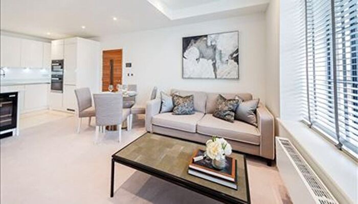 2 Bedroom Flat To Rent In Rainville Road, London, W6