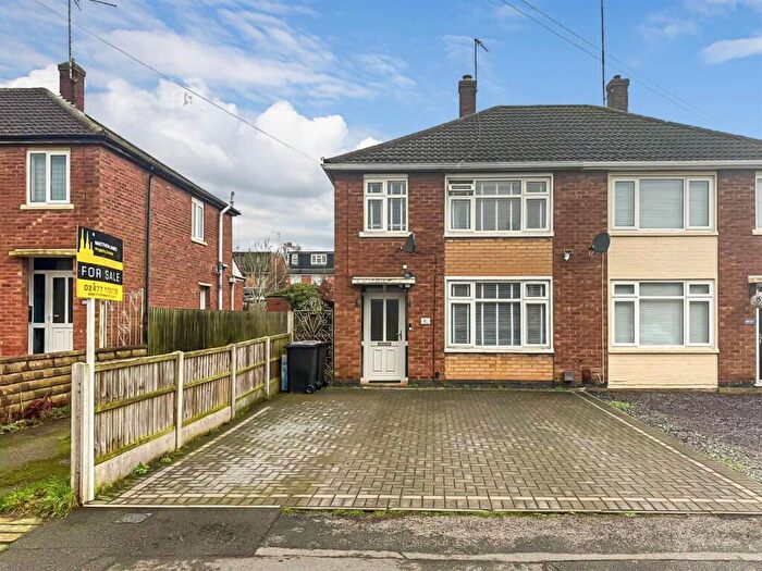 3 Bedroom Semi Detached House For Sale In Deans Way, Ash Green, Coventry * Perfect For The First Time Buyer *, CV7