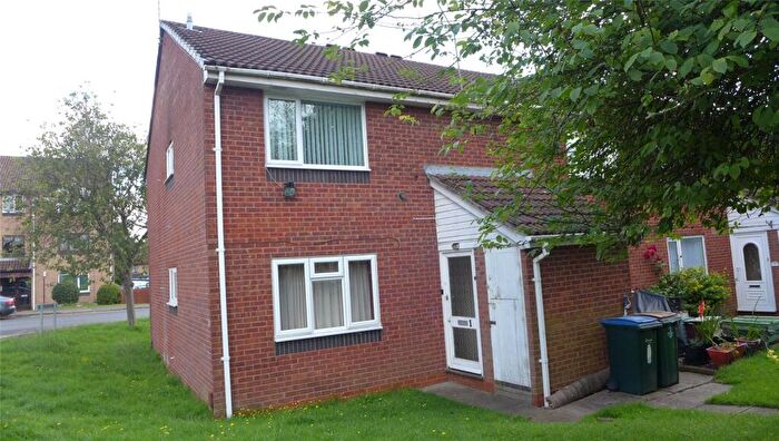 1 Bedroom Maisonette To Rent In Hurn Way, Aldermans Green, Coventry, West Midlands, CV6