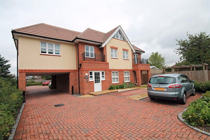 1 Bedroom Flat To Rent In Littleton Road, Ashford, TW15