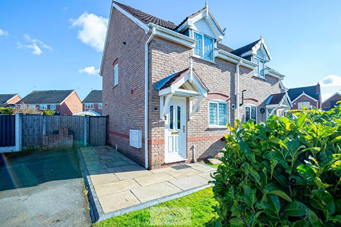 2 Bedroom Semi-Detached House For Sale In Wallingbrook Rise, Worksop, S80