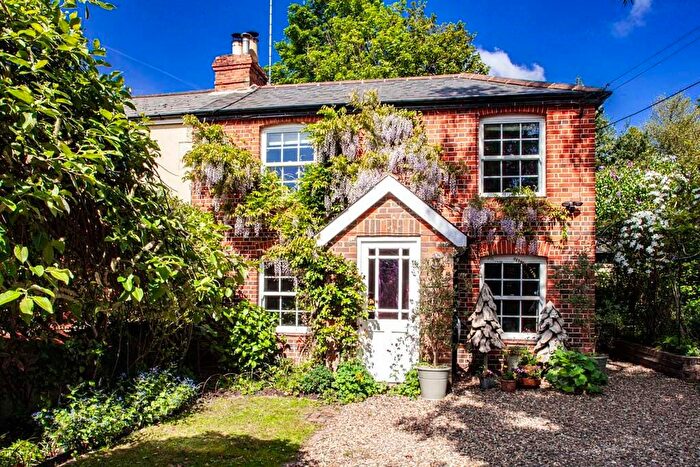 4 Bedroom House For Sale In Southview, Stoke Row, RG9