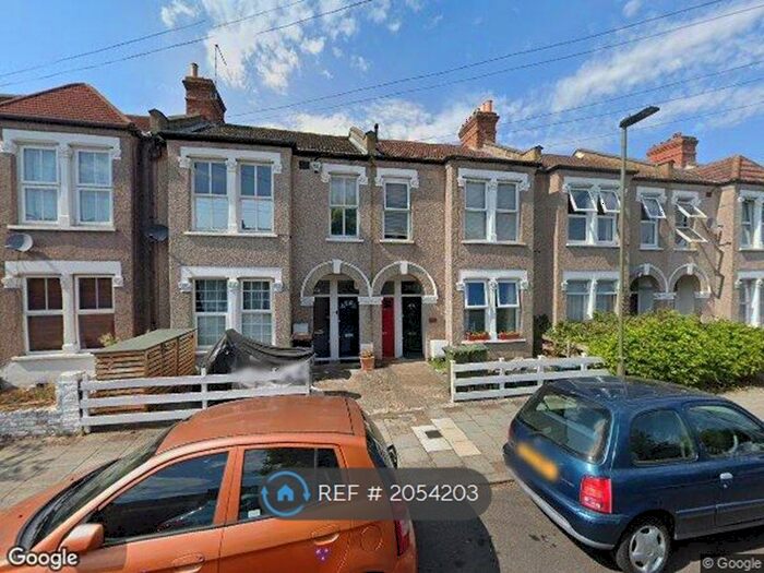 3 Bedroom Maisonette To Rent In Blandford Road, Beckenham, BR3