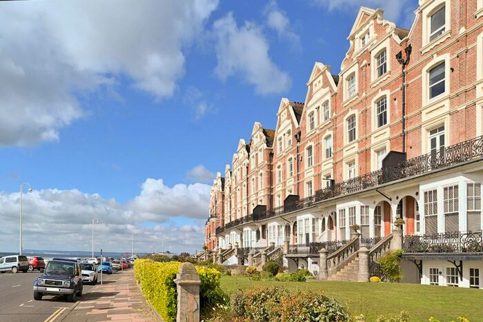 1 Bedroom Flat For Sale In Knole Road, Bexhill-On-Sea, TN40