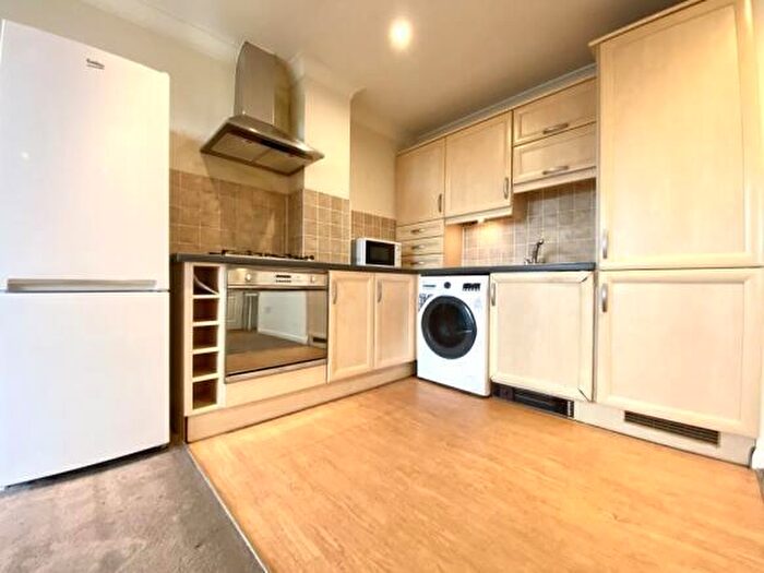 1 Bedroom Apartment To Rent In Queen Street, Portsmouth, PO1