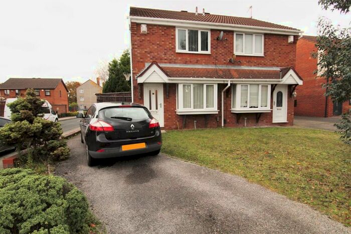 3 Bedroom Semi-Detached House To Rent In Heathers Croft, Netherton, Liverpool, L30