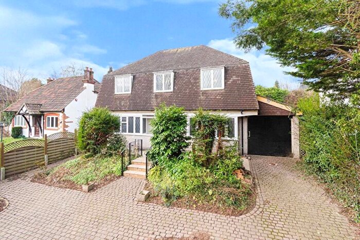 1 Bedroom Detached House To Rent In Brighton Road, Hooley, Coulsdon, Surrey, CR5