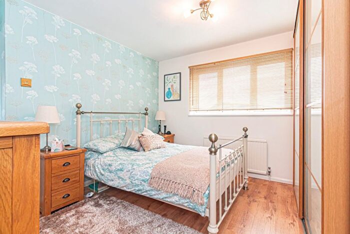 4 Bedroom Detached House For Sale In The Nurseries, Eaton Bray, LU6