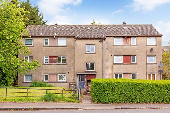 2 Bedroom Flat For Sale In / Oxgangs Place, Oxgangs, Edinburgh, EH13