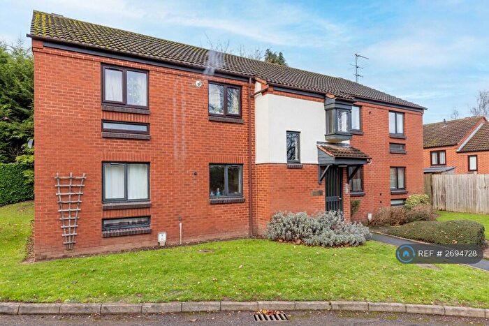 2 Bedroom Flat To Rent In Spring Pool, Warwick, CV34