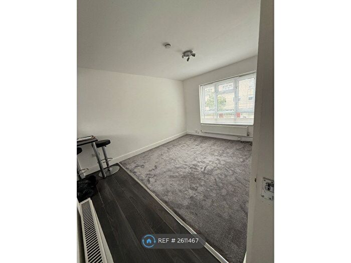 1 Bedroom Flat To Rent In Thornside Walk, Liverpool, L25