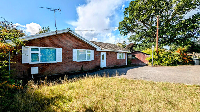 3 Bedroom Detached Bungalow For Sale In Firgrove Road, Whitehill, Hampshire, GU35