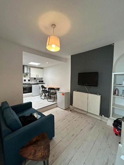 3 Bedroom House To Rent In Providence Street, Plymouth, PL4