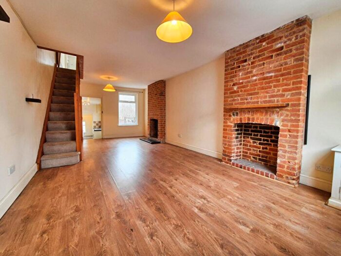 2 Bedroom End Of Terrace House To Rent In Myrtle Road, Ipswich, IP3
