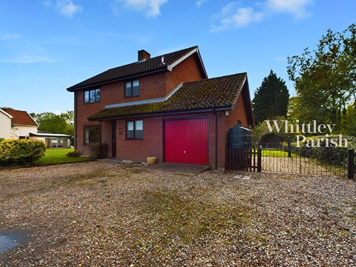 3 Bedroom Detached House To Rent In Manor Lodge, Mellis, IP23