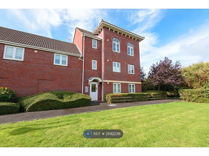 2 Bedroom Flat To Rent In Eden Croft, Weston-Super-Mare, BS24