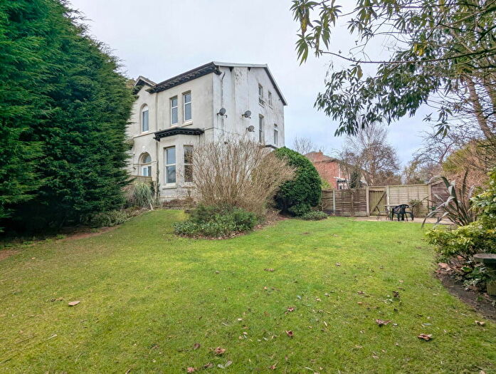 2 Bedroom Flat To Rent In First Floor Flat, Part Street, Southport, Merseyside, PR8